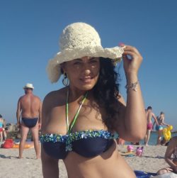 Stunning milf under the sun !!!!!!!!!!1