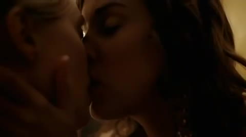 Heather Graham and Jessica Stroup make out in Broken