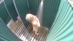 Superb Czech Blonde in Pool´s Bathe