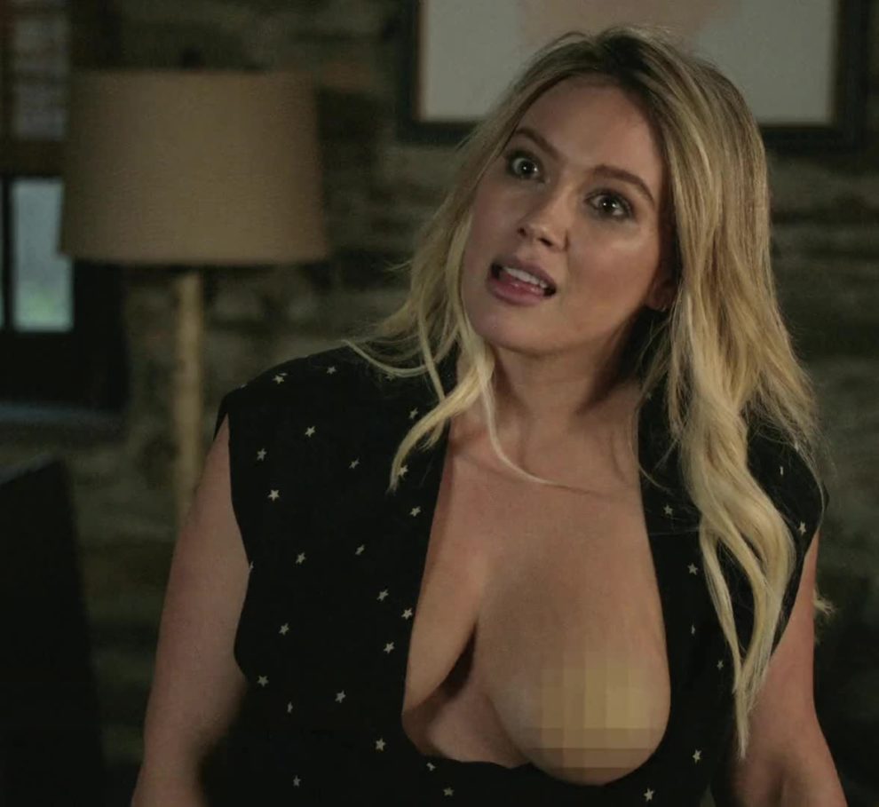 Hilary Duff in 'Younger' .