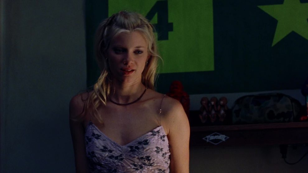 Amy Smart - Road Trip (2000)