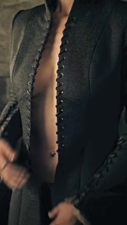 Nathalie Emmanuel undressing in Game of Thrones (BRIGHTENED