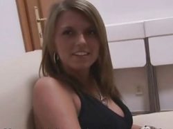 BEAUTIFUL MODEL FUCKS FOR MONEY!