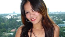 Slutty Filipina girl not wearing panties under short skirt