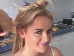 Katie In The Mingle