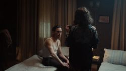 Hannah Herzsprung great ass - Babylon Berlin S02E01